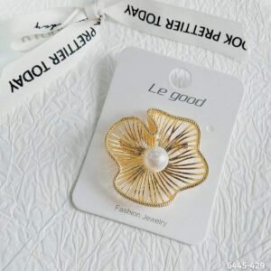 Brooch Product 0006