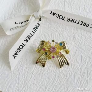 Brooch Product 0010