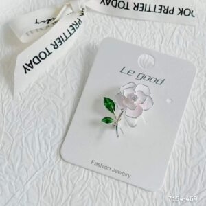 Brooch Product 0013